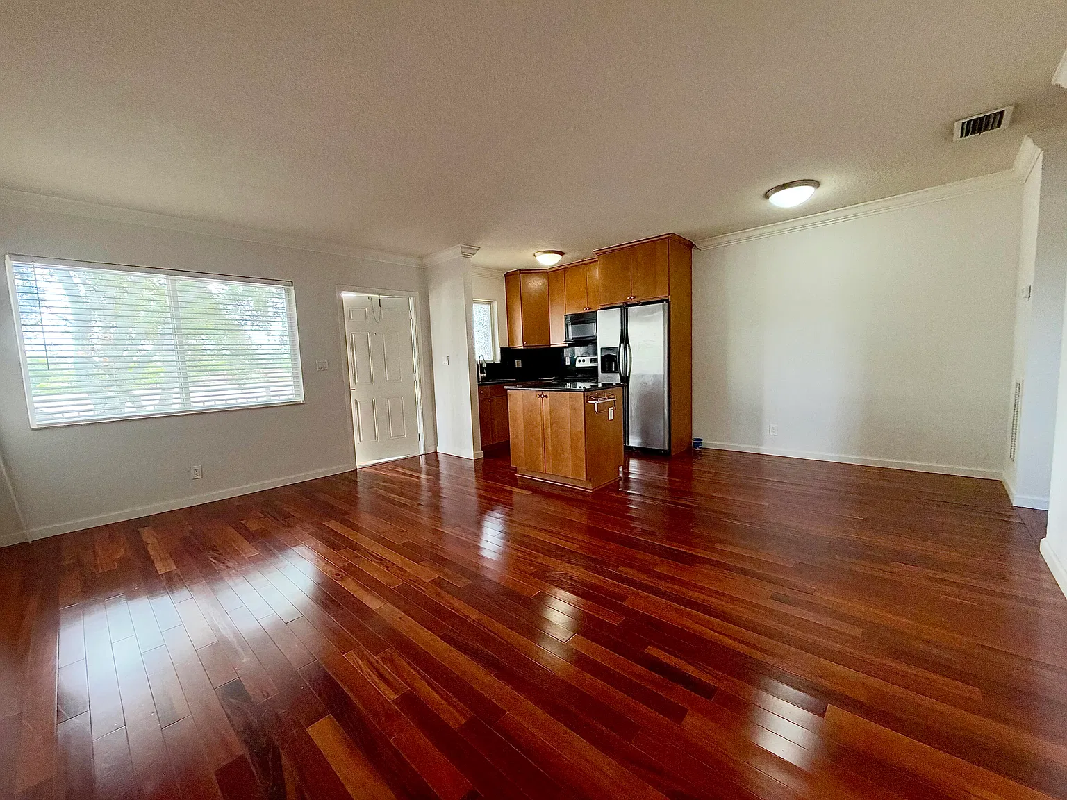 1 bed, 1.0 bath, 613 sqft, $1,675 — Photo 4