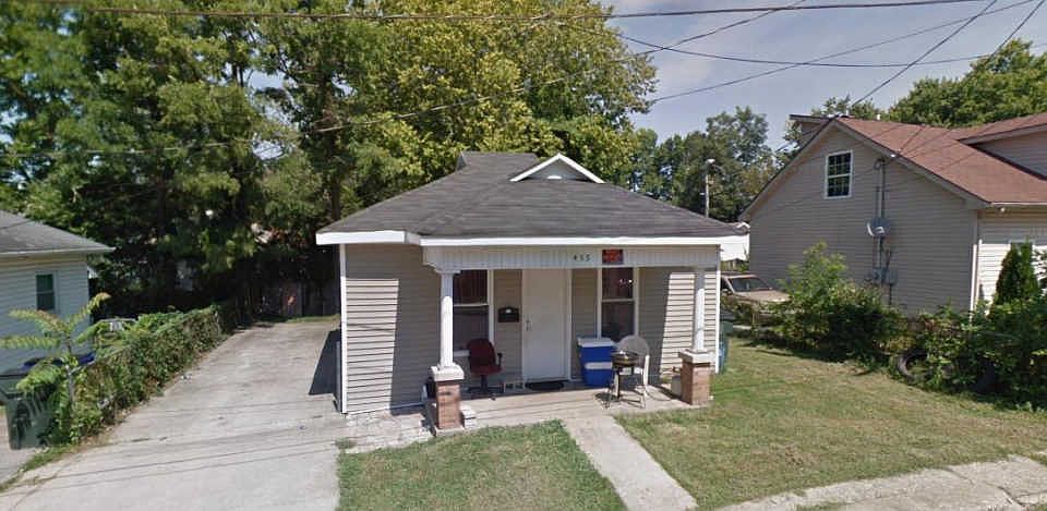 1st image of 455 Bradley Ct
