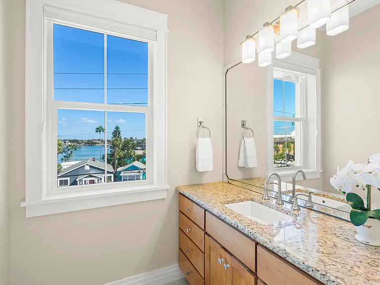 10042 Gulf Blvd — Photo 38