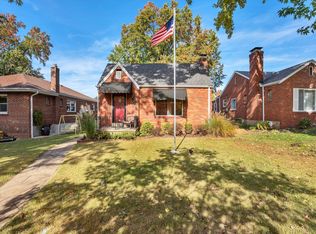 6725 Pernod Ave, Saint Louis, MO