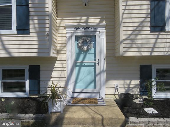 3rd image of 881 Willys Dr