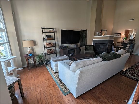5th image of 912 Jamerson Ln