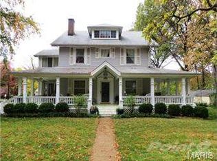 925 N Sappington Rd, Saint Louis, MO 63122