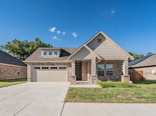 953 Sam St, Springtown, TX 76082