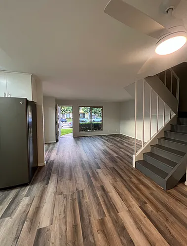 230 Rancho Dr Photo 1