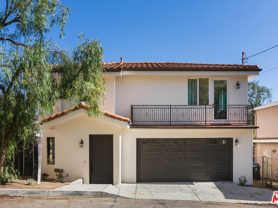 1st image of 20944 Bandera St