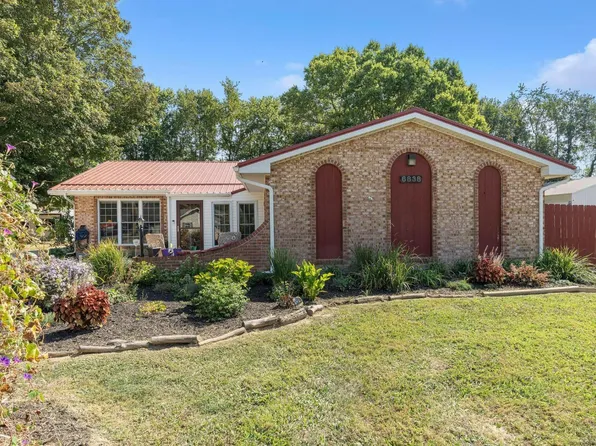 6838 McCoppin Mill Rd, Hillsboro, OH 45133