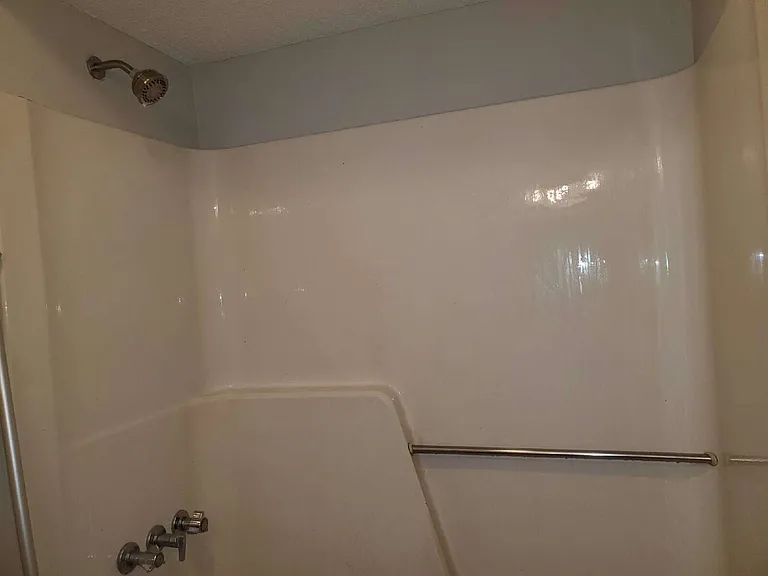2005 Morgan Ave SW #3 — Photo 12