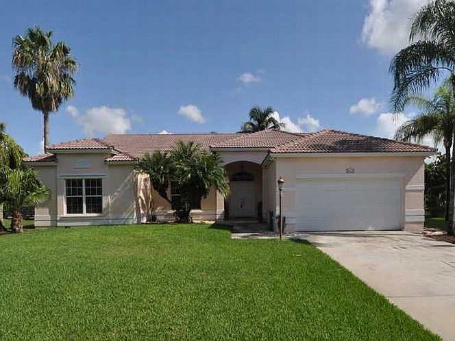 2nd image of 15241 SW 31st Ct