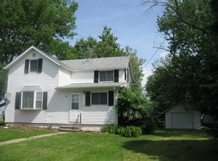 201 W Long St, Princeton, IL 61349