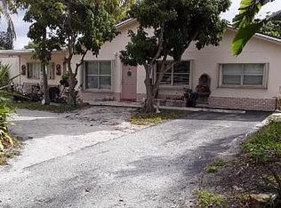 6180 N Dixie Hwy, Boca Raton, FL 33487