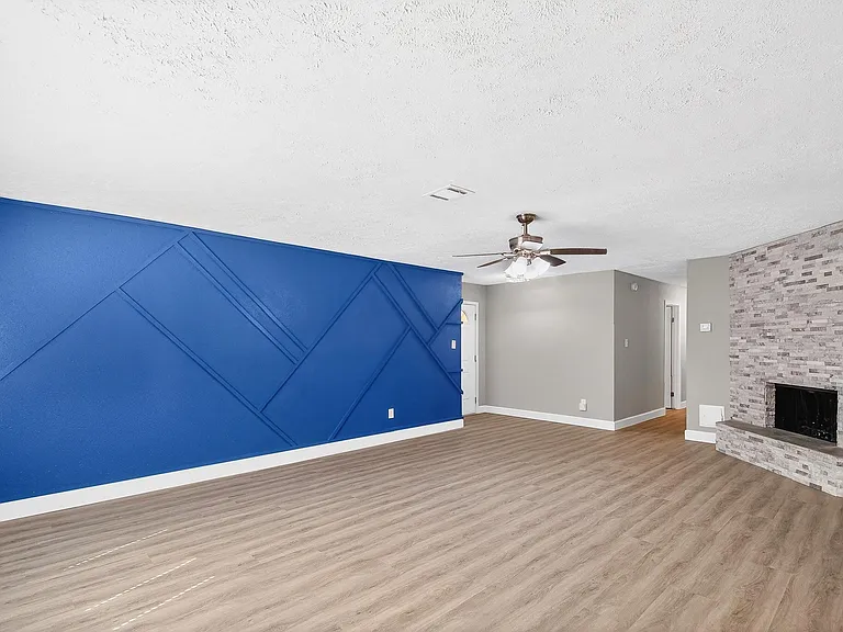 2510 Marble Falls Dr — Photo 4