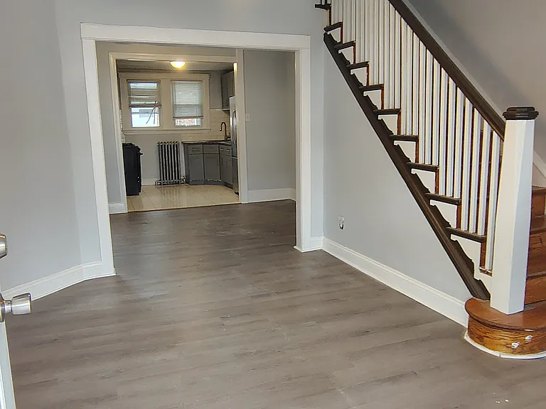 5944 Palmetto St — Photo 3