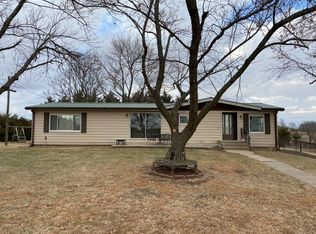 1186 Keystone Rd, Marysville, KS 66508