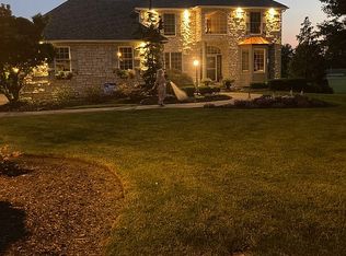 6093 Cherry Blossom Cir NW, Canton, OH