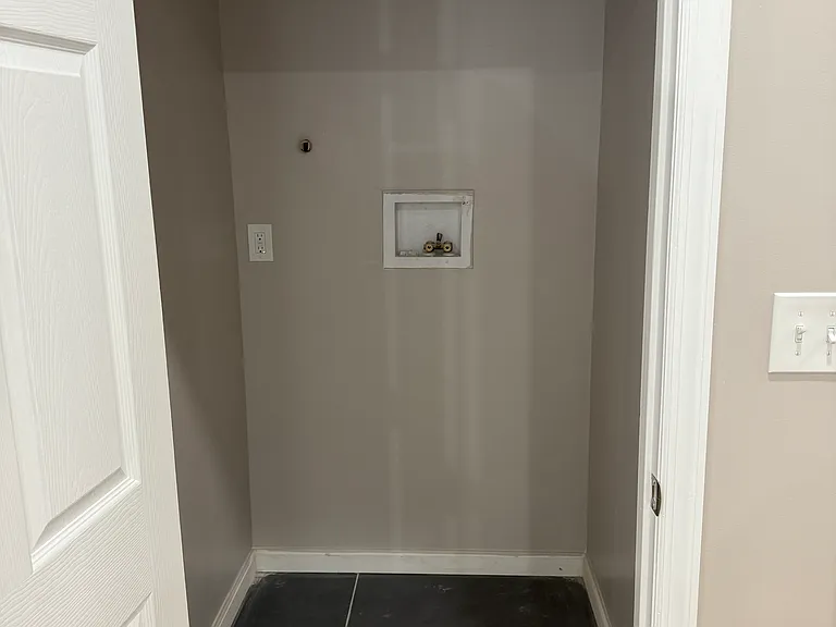 71 E Van Ness Ave #1 — Photo 15