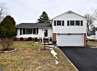 213 Becker Rd, North Wales, PA 19454