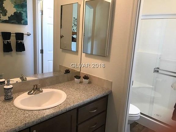 5th image of 364 Myrtle Beach St