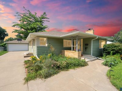 2309 S 5th Ave, Sioux Falls, SD, 57105