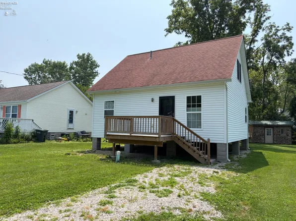 190 Anchor Middle, Bass Island, OH 43446