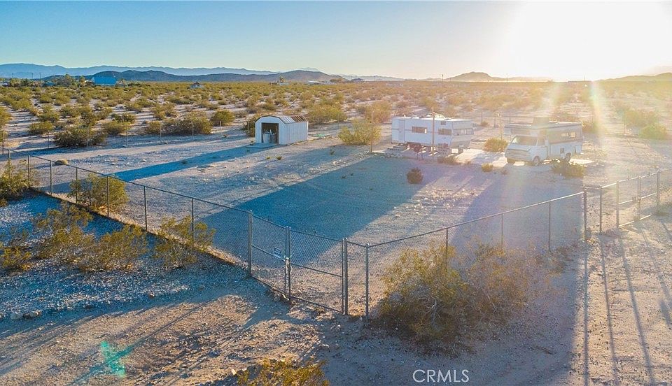 1st image of 1188 Mile Square Rd