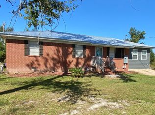6964 Florida St, Grand Ridge, FL 32442