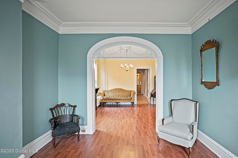 5th image of 78 Hudson Avenue