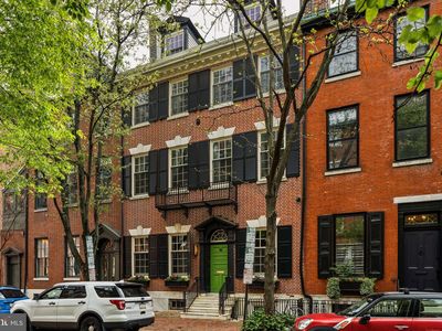 922 Clinton St, Philadelphia, PA, 19107