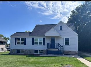 141 S Elizabeth St, Whitewater, WI 53190