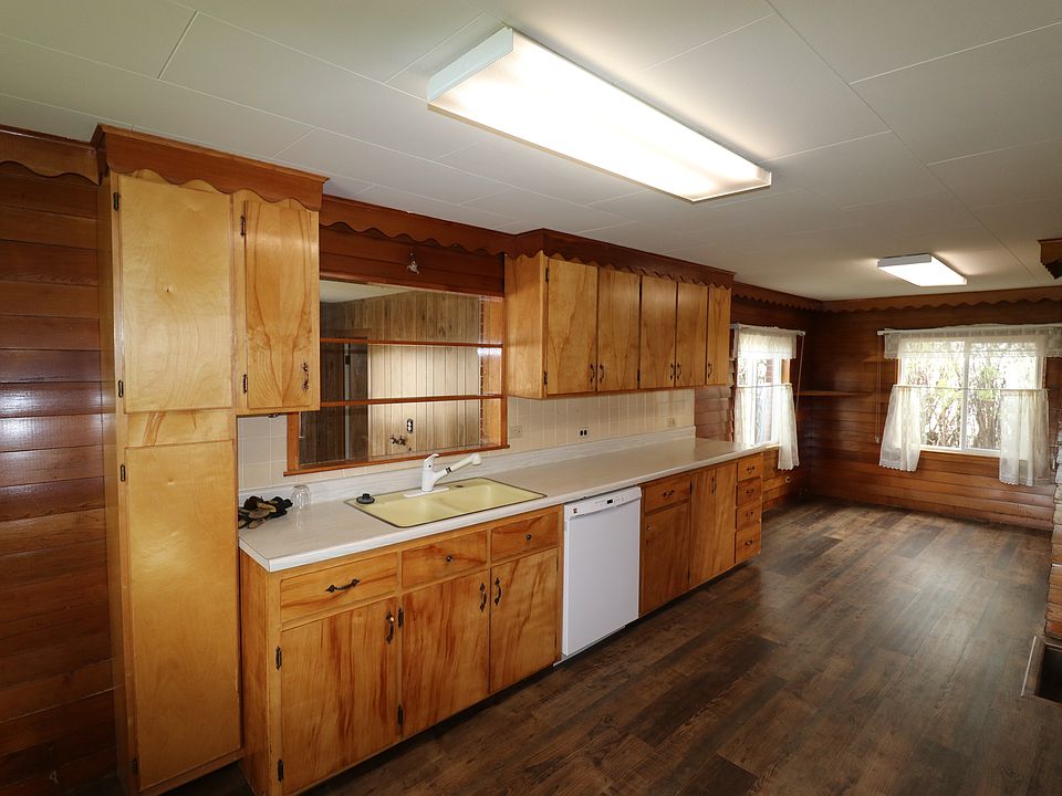 2nd image of 512 N Taylor St