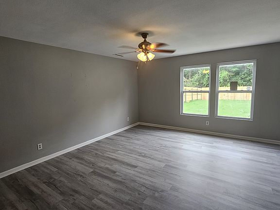 4th image of 4500 Stone Mountain Dr
