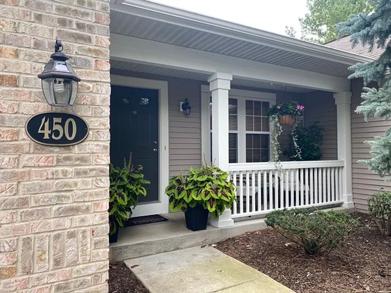 450 Abbey Mill Dr SE — Photo 16