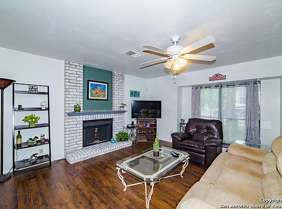 5th image of 13642 Forest Rock Dr