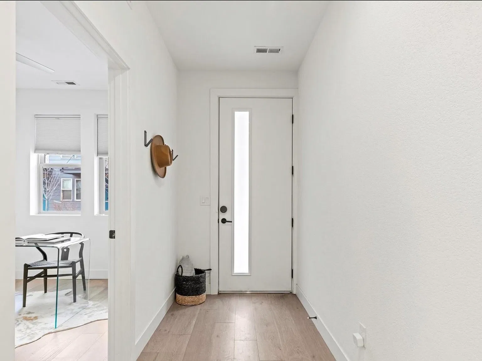 1 bed, 1486 sqft, $1,250 — Photo 4