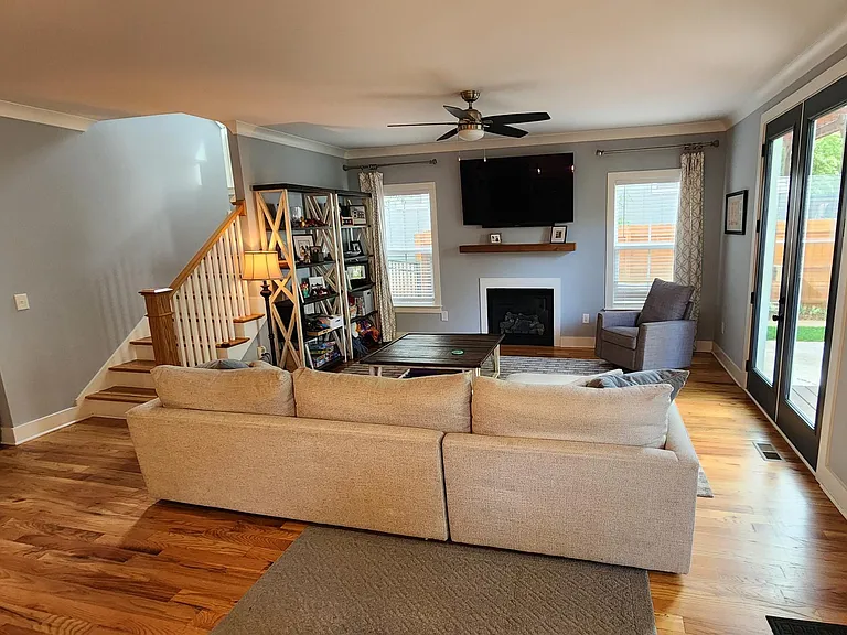 4231 Craig Ave — Photo 7