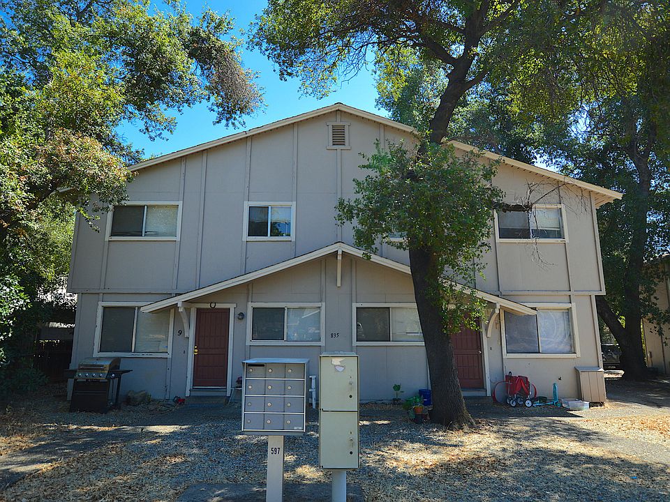 1st image of 835 Camino Ct