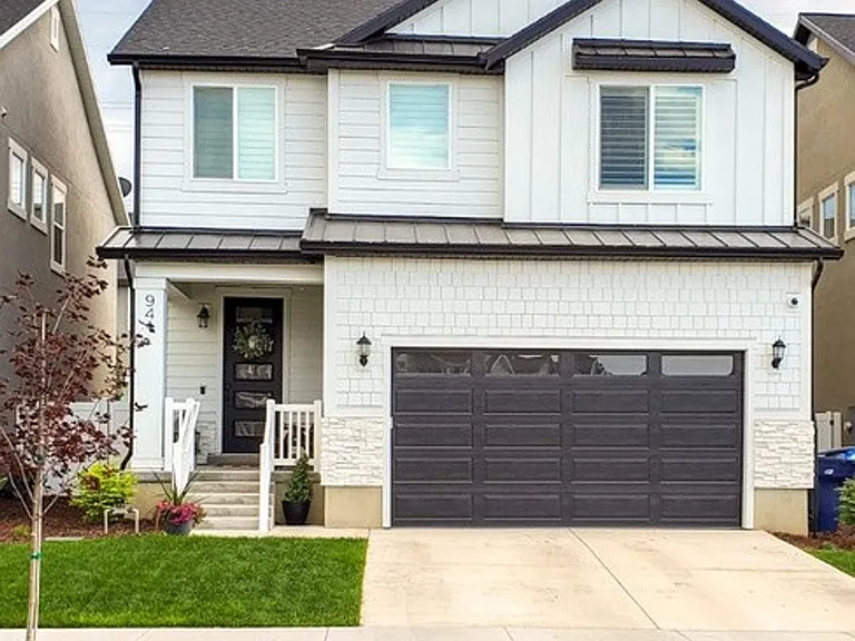 941 W Cushing Rd — Photo 2