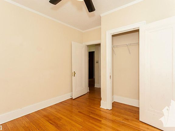 3rd image of 1921 W Winona St #1622
