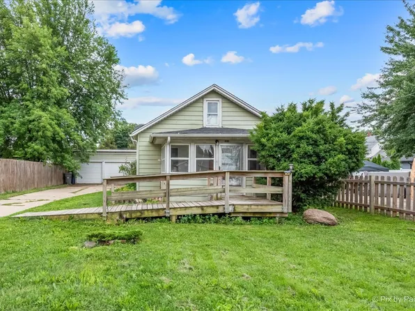 633 Slade Ave, Elgin, IL 60120