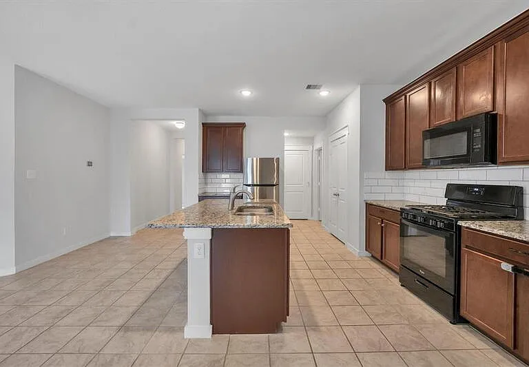 31415 Stone Ridge Forest Dr — Photo 33