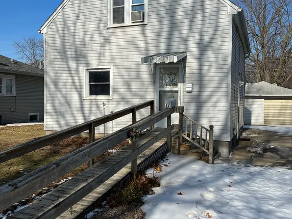 111 French St, Waterloo, IA 50703