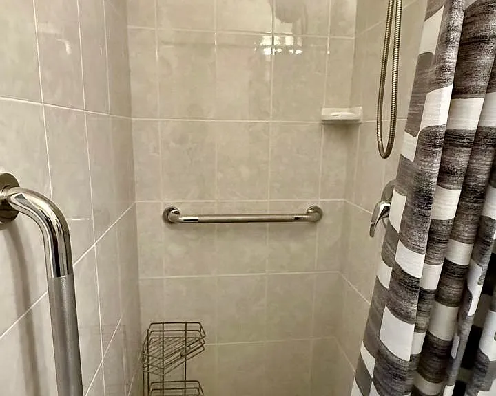 1041 SW 72nd Ct — Photo 7