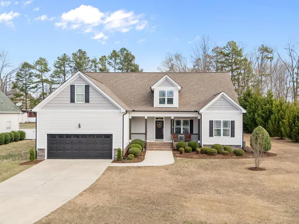 10 Tall Cedar Ln, Youngsville, NC 27596