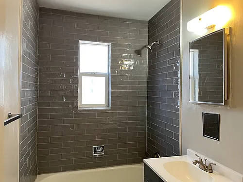 Floor plan 517 12th Street SW