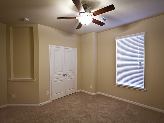 3rd image of 9819 Patricia Haven Ln