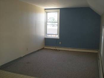 2nd image of 2732 Pawtucket Ave #2