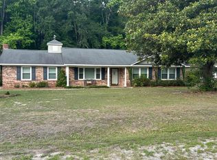 1184 Fellowship Dr, Manning, SC 29102