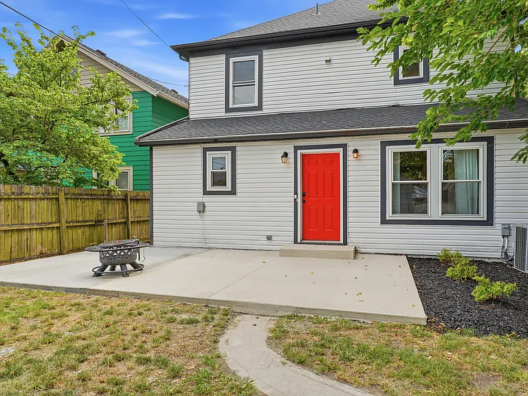 40 W Neff Ave — Photo 36