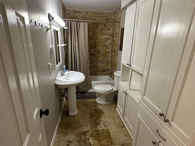 Shared full bath