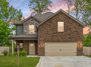 415 Kristie Michelle Ln, Clarksville, TN